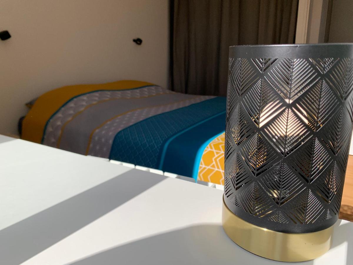 Le Chazottier Apartment Brindas Bagian luar foto
