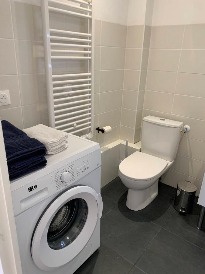 Le Chazottier Apartment Brindas Bagian luar foto